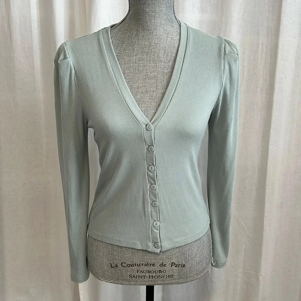 7 For All Mankind V Neck Button Top Puff Sleeve, Size M